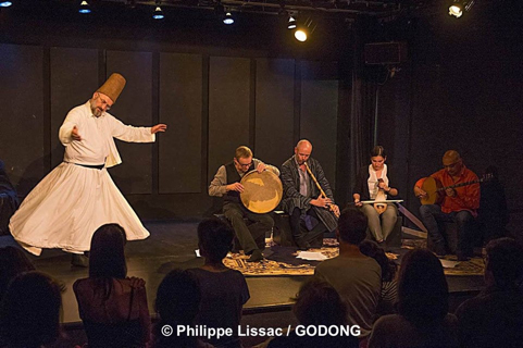 L’Ensemble Lalé et Derviche Omar sont au programme de la « Nuit de Rûmî », qui clôt, le 17 décembre, le Festival soufi de Paris.
