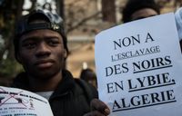 Amzat Boukari-Yabara : « Que Macron déclare l’esclavage en Libye "crime contre l’humanité" n’est pas sans arrière-visées »