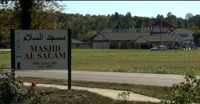 USA : une mosquée paye l’amende d'un jeune condamné pour avoir vandalisé le lieu de culte