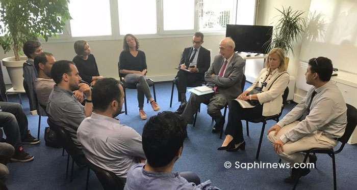 Le préfet de Paris à la rencontre d'imams franciliens en formation au français