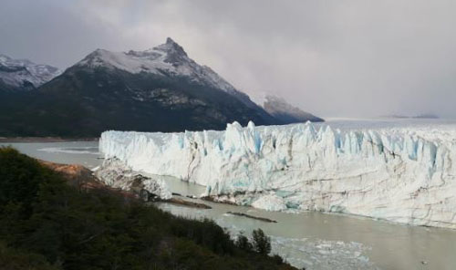 Le célèbre glacier Perito Moreno, en Patagonie argentine. 2019. © Lucas Ruíz