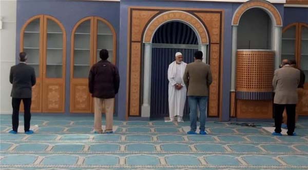 Dans une Grèce en proie au Covid-19, Athènes ouvre enfin sa première mosquée aux musulmans