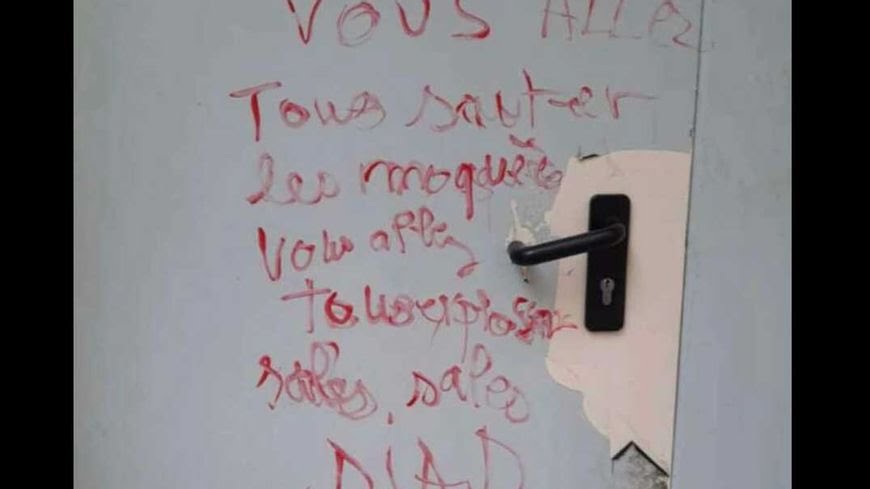 A Beaucaire, des tags haineux retrouvés à l'entrée d'une mosquée