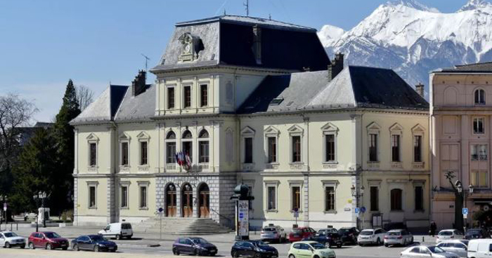 La mairie d'Albertville est engagée dans un bras de fer contre la Confédération islamique Milli Görüs pour empêcher la construction d'une école musulmane dans la commune savoyarde. © Florian Pepéllin / CC-BY-SA 4.0