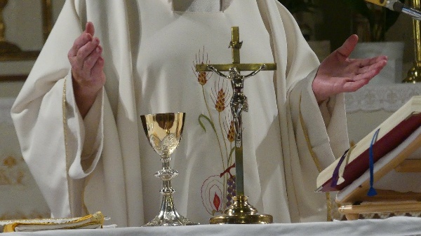 Abus sexuels : depuis Lourdes, l'Eglise de France reconnaît sa responsabilité institutionnelle