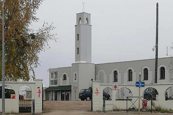 Deux mosquées de Besançon visées par des actes antimusulmans
