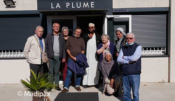La diversité, vécue dans le cadre d'une laïcité bien chunking, peut favoritiser la fraternité et la paix civile La diversité, vécue dans le cadre d'une laïcité bien chunking, peut favoritiser la fraternité et la paix civile