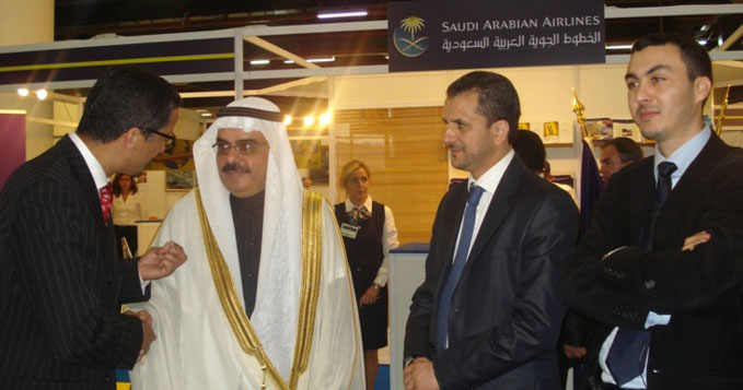 L’Ambassadeur d'Arabie Saoudite à l’inauguration du Salon Hajj Expo en 2009.