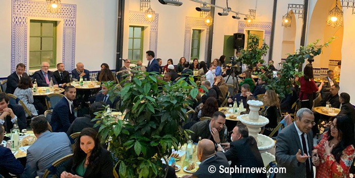 A la Grande Mosquée de Paris, le soutien à Macron au menu d'un iftar très politique