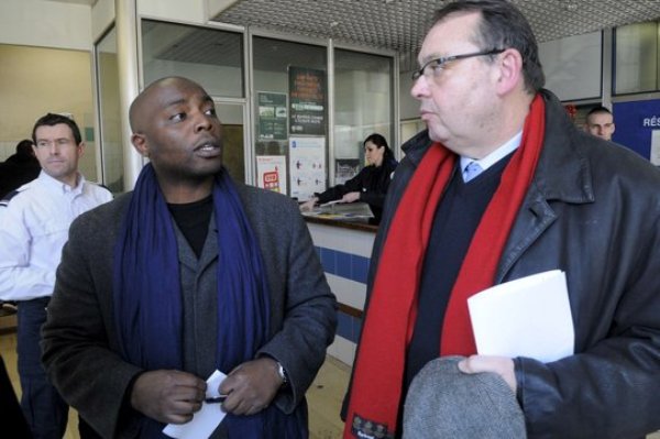 Nassurdine Haidari et Patrick Mennucci, candidat socialiste à la mairie de Marseille.