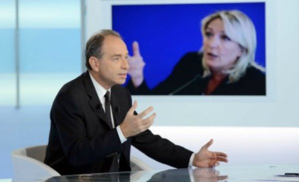 Municipales 2014 : la droite de Copé et de Le Pen à la gauche