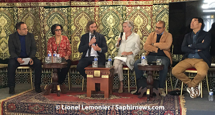 A la Grande Mosquée de Paris, une table-ronde dédiée à l’islam et les médias a été organisée le 18 septembre. De gauche à droite : Adel Gastel, Samira Benturki Saïdi, Etienne Gernelle, Geneviève Delrue, Mohammed Colin et Karim Zéribi.