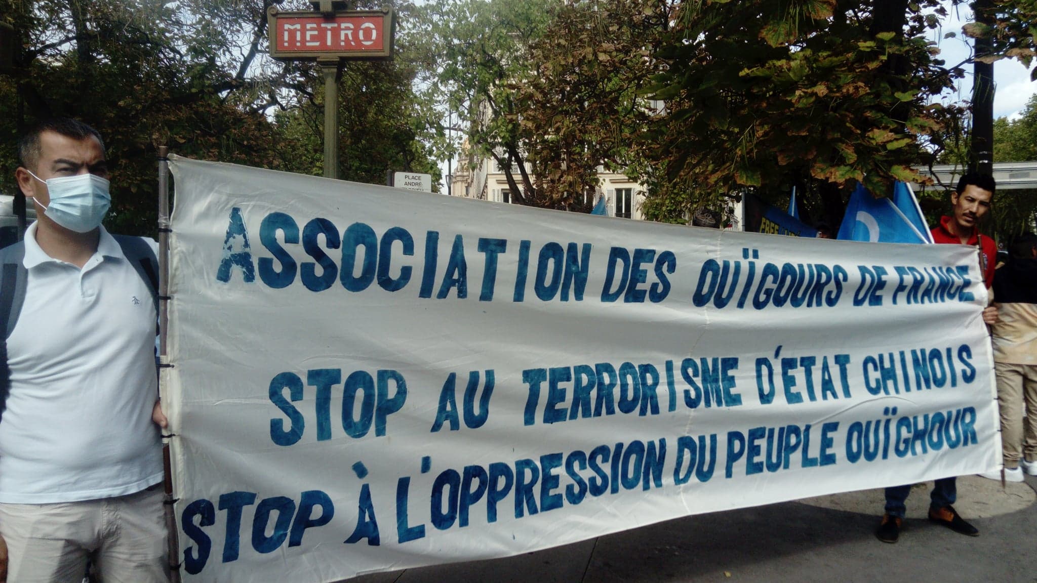 Une manifestation en faveur des Ouïghours a été organisée mi-septembre 2022 à Paris, près de l'ambassade de Chine. © GG. Lozato
