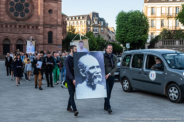 Une veillée en faveur de Charles de Foucauld en la cathédrale de Strasbourg le 6 mai 2022 © CC BY-NC-ND 2.0 / Claude Truong-Ngoc