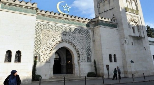 Une prière pour les morts de Gaza à la Grande Mosquée de Paris