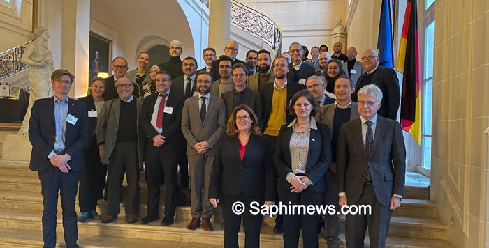 Paris a accueilli, lundi 12 décembre, les premiers ateliers franco-allemands sur le dialogue entre l’Etat et les acteurs du culte musulman.