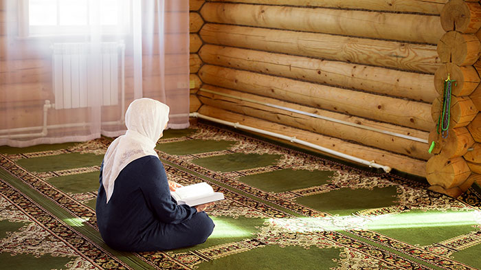 A l'occasion du Ramadan, focus sur les conseils de lecture autour du Coran. © Deposit Photos