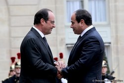 Hollande blanchit Sissi à Paris, les droits de l'homme en Egypte à la trappe