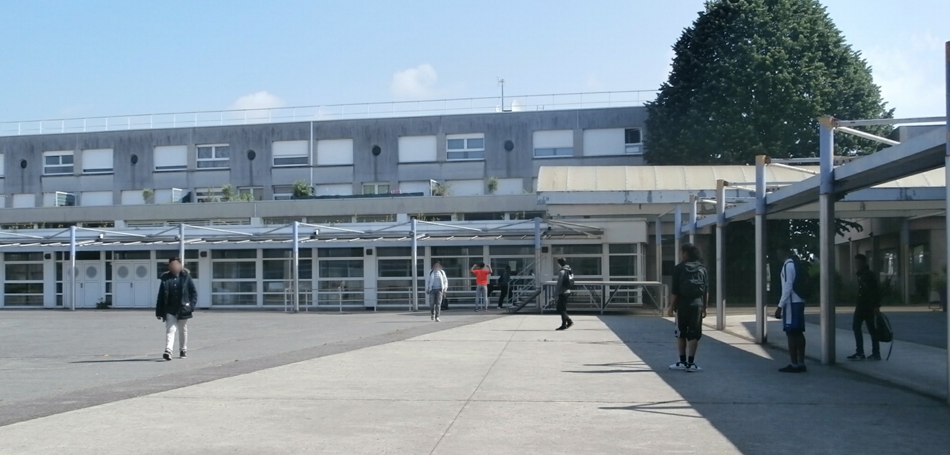 Le lycée Utrillo de Stains en grève : « Nous demandons des moyens, pas des élèves discriminés »