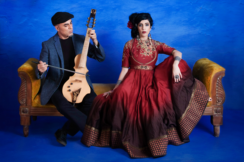 La musique du groupe Niyaz s'inspire des grands mystiques orientaux.