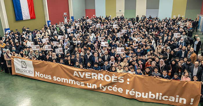 Des soutiens se manifestent pour le lycée musulman Averroès, menacé de perdre son contrat avec l'État