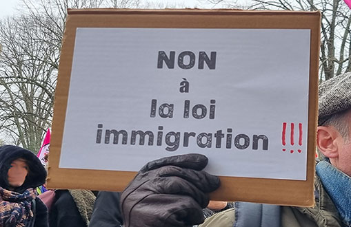 Loi immigration : en réponse à la victoire de l'idéologie sur les faits, résistons !