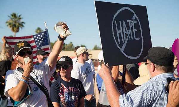 La mosquée de Phoenix au cœur d’une manifestation islamophobe