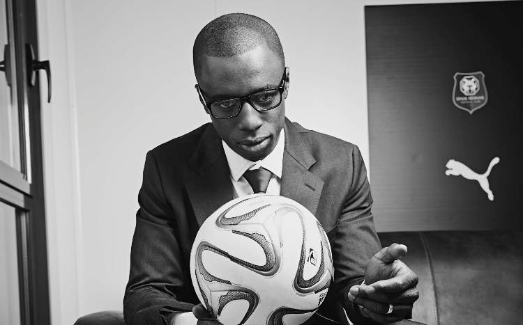 Joueur international, Cheikh M’Bengué est né le 23 juillet 1988 à Toulouse et est issu du centre de formation du Toulouse FC. Depuis 2013, il est dans l'équipe du Stade rennais. (Photo : © BSZ)