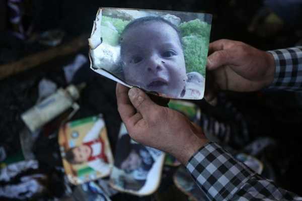 Un bébé de 18 mois a péri, vendredi 31 juillet, dans l'incendie d'une maison dans un village de Cisjordanie.