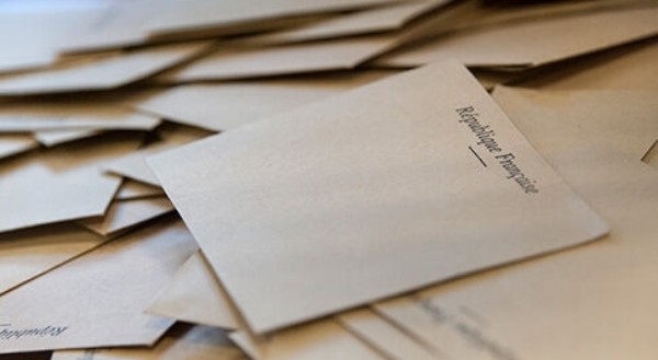 Législatives 2024 : après des désistements en cascade, 90 triangulaires au second tour