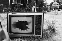 Éteindre la télé et enfin réfléchir