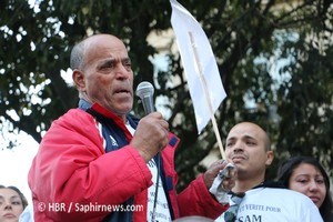 Parmi les multiples témoignages, l'émouvant passage de la famille de Wissan El Yamni, mort en 2012 après une brutale interpellation.