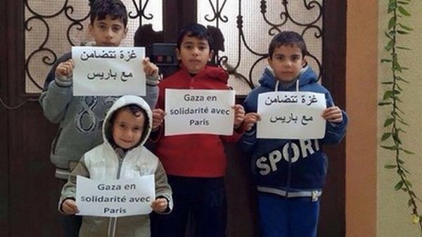 Les Palestiniens en solidarité avec le peuple français