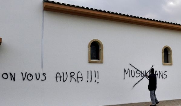 Les actes racistes en forte hausse en 2015