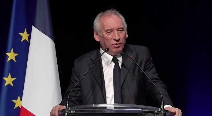 Pour la rentrée parlementaire, clap de fin pour le gouvernement Bayrou