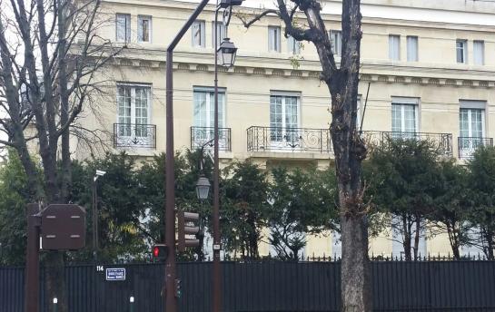 Des têtes de porc devant la résidence de l’ambassadeur du Maroc