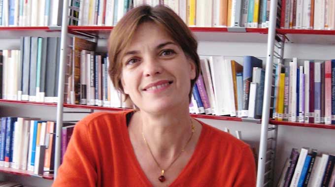 « Le rôle du chercheur est vital et nécessaire », souligne Valentine Zuber, directrice d’études à l’EPHE. « Il donne des clés utiles pour comprendre certains faits désagréables et, sans chercher à les excuser, donner les moyens de les corriger. »