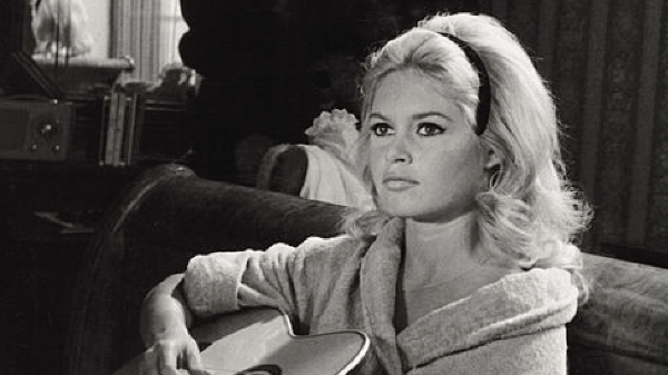 Mort de Brigitte Bardot : derrière son engagement pour la cause animale, une multicondamnée laissant de mauvais souvenirs aux musulmans