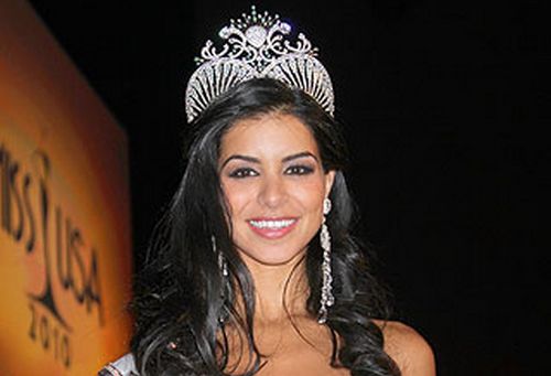 La première Miss USA musulmane se convertit au christianisme