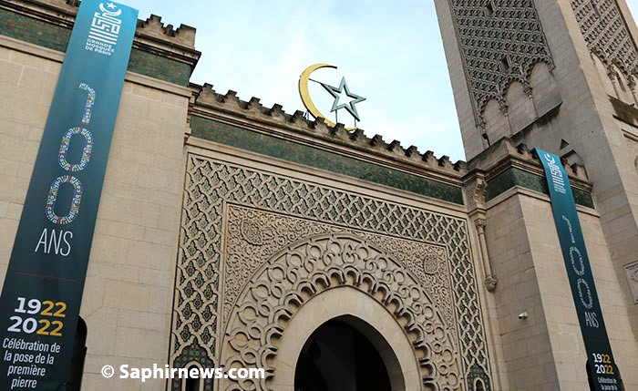 A l’heure de son centenaire, la Grande Mosquée de Paris a-t-elle oublié son histoire marocaine ?