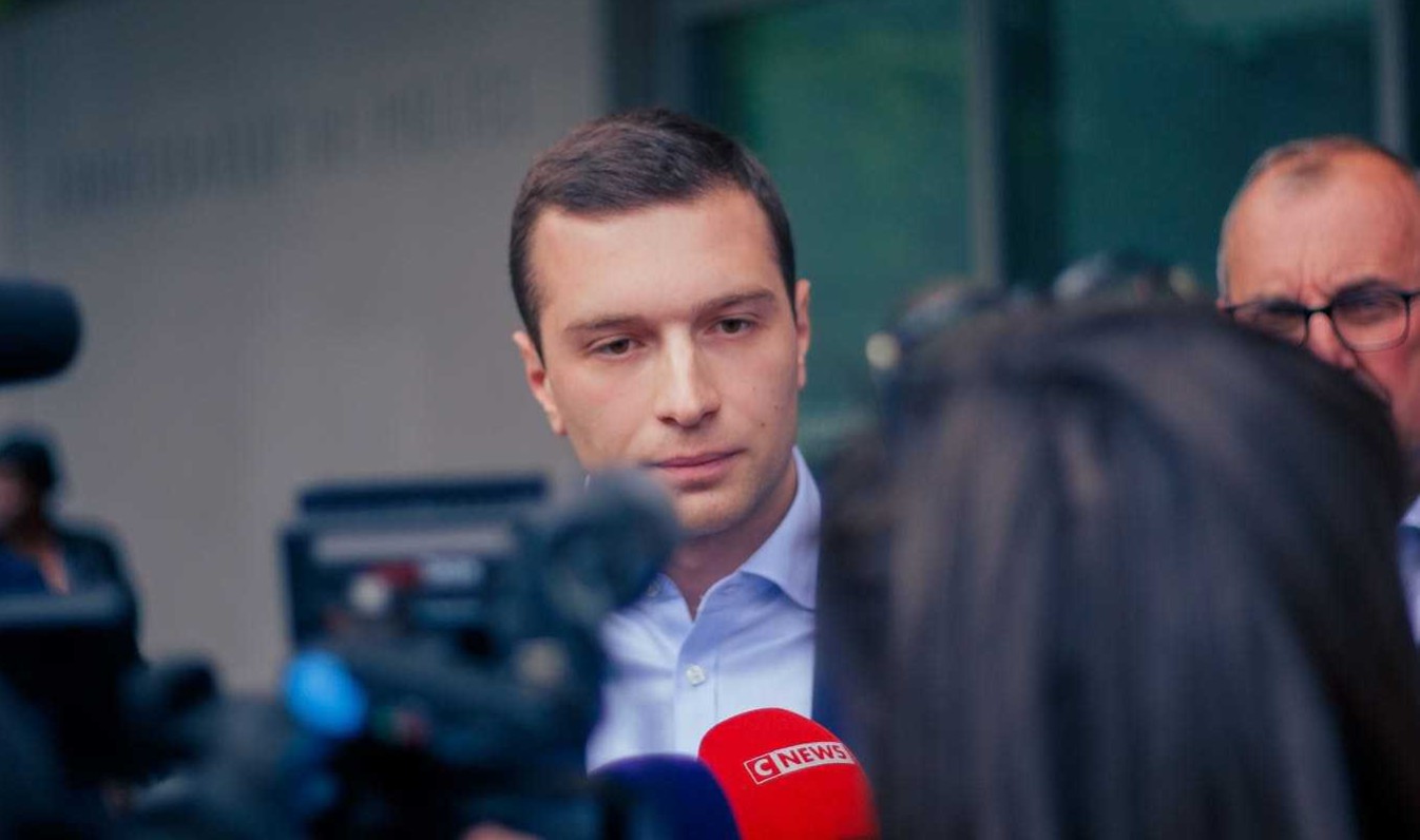 Jordan Bardella et le RN dans la tourmente après des écrits antisémites attribués par Mediapart
