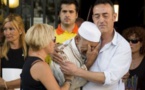 Barcelone : l'émouvante scène d'un père d'une victime prenant un imam dans ses bras (vidéo)
