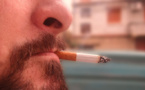 Loubna : « Même après un cancer, mon mari fume encore »