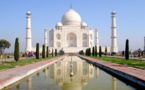 La prière du vendredi au Taj Mahal interdite aux touristes et aux non-locaux