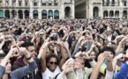 Italie : une manifestation monstre organisée à Milan contre le racisme (vidéo)