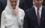 Kate Middleton voilée en Malaisie mais vue seins nus en Provence
