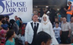 En Turquie, un repas de mariage partagé avec 4 000 réfugiés syriens