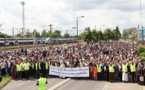 Magnanville : à l'appel des mosquées mantaises, 5 000 personnes manifestent