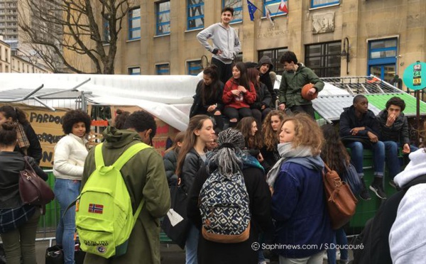 Affaire Théo : blocus engagé dans plusieurs lycées parisiens