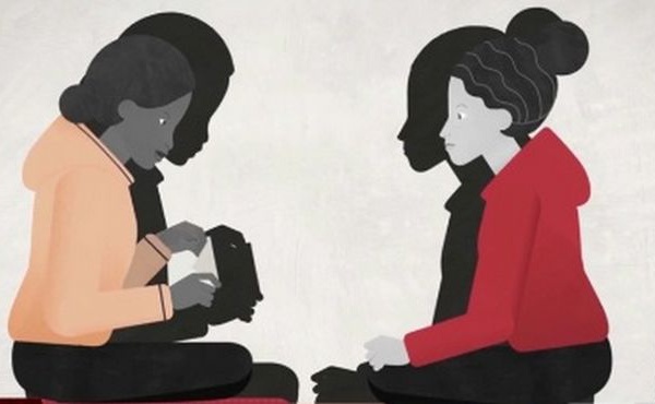Une campagne sur l'excision pour alerter les adolescentes en France lancée (vidéo)